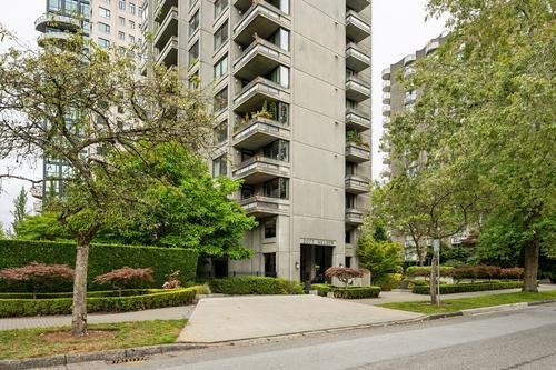 1203-2077 Nelson Street listing photo 1